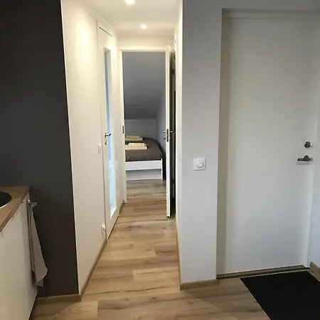 Vaike-posti 5 Pärnu